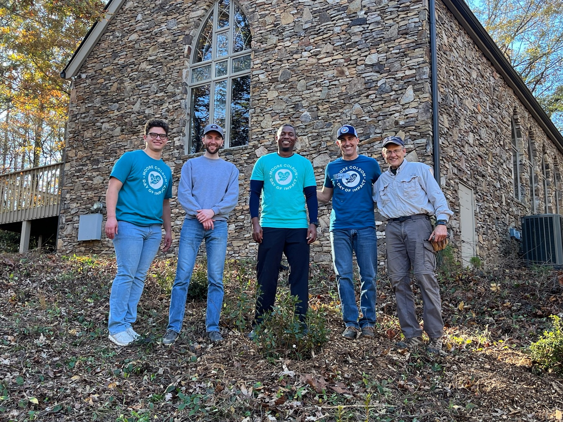 Moore Colson employees volunteering at Eagle Ranch
